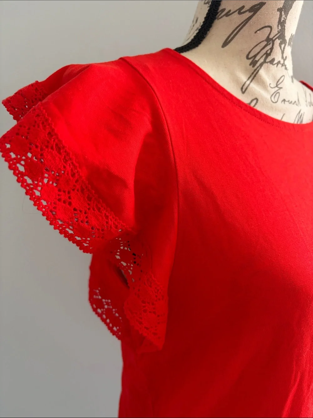 NEW! H&M Bright Red XS Flutter Sleeve Tee